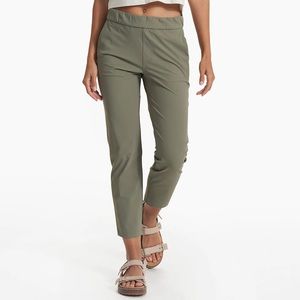 Vuori Miles Ankle Pant in sage green. Size XS